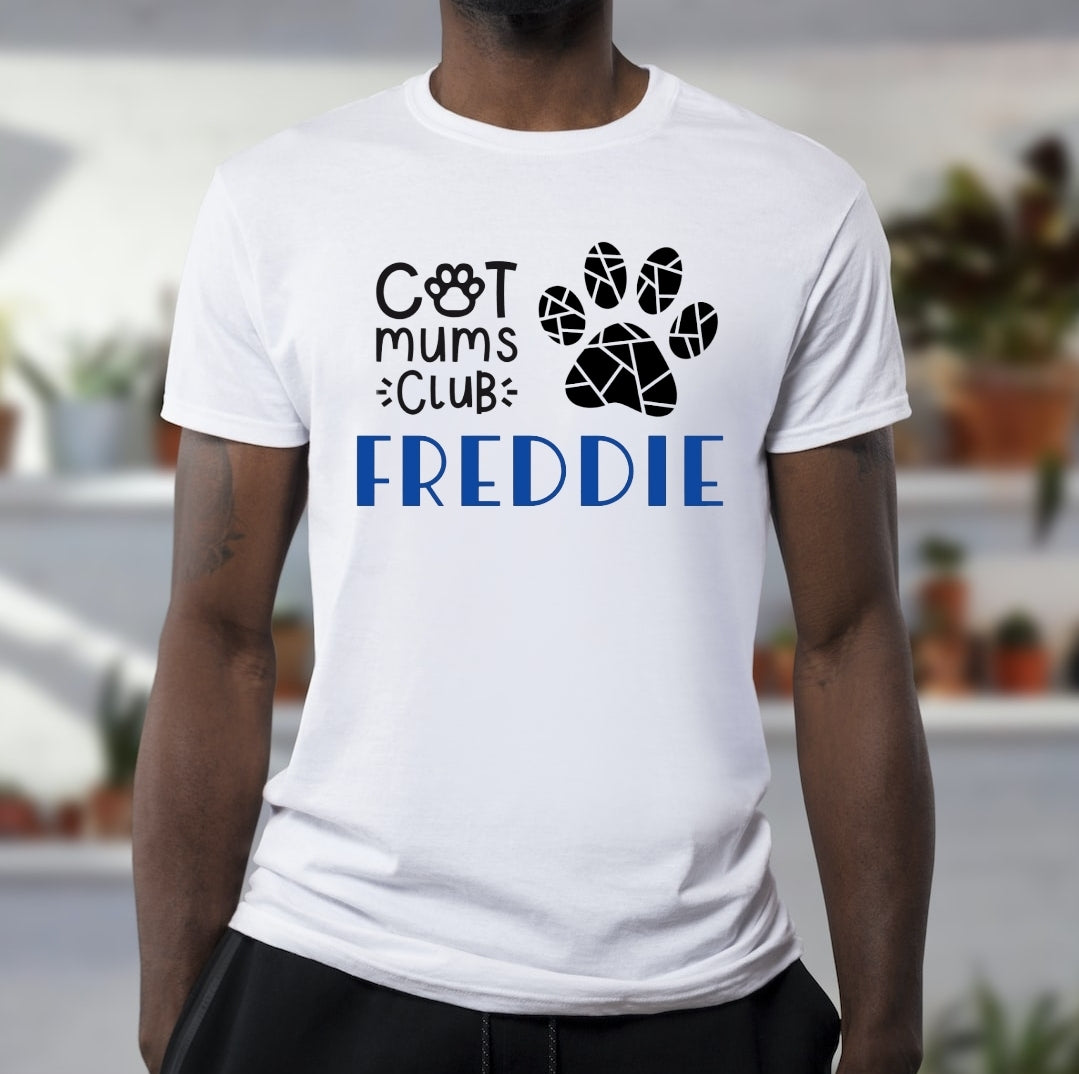 Dog or Cat Mums Club Personalised T-shirt š¾