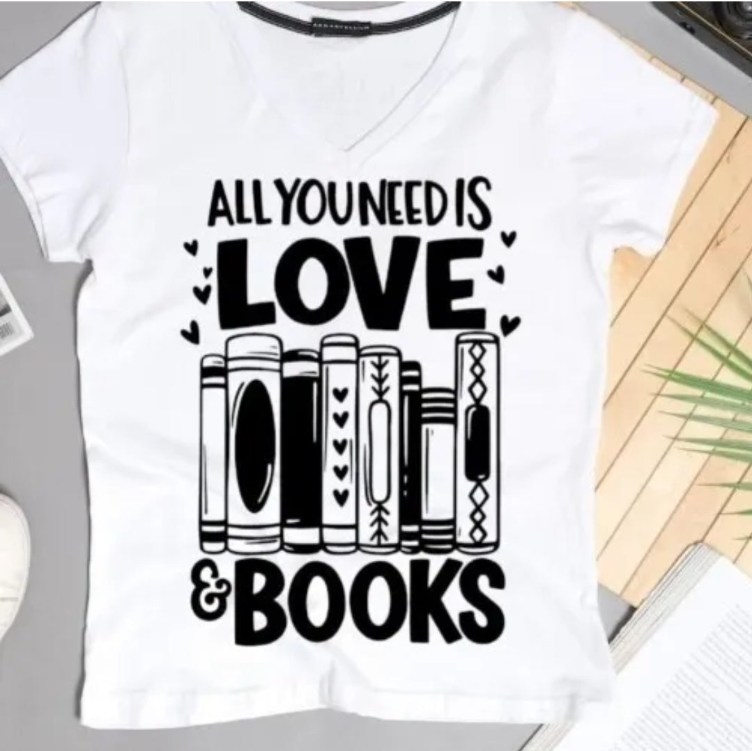 All You Need Is Love &... - T-shirt